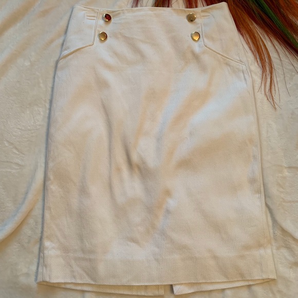 White Textured Skirt - Picture 1 of 5